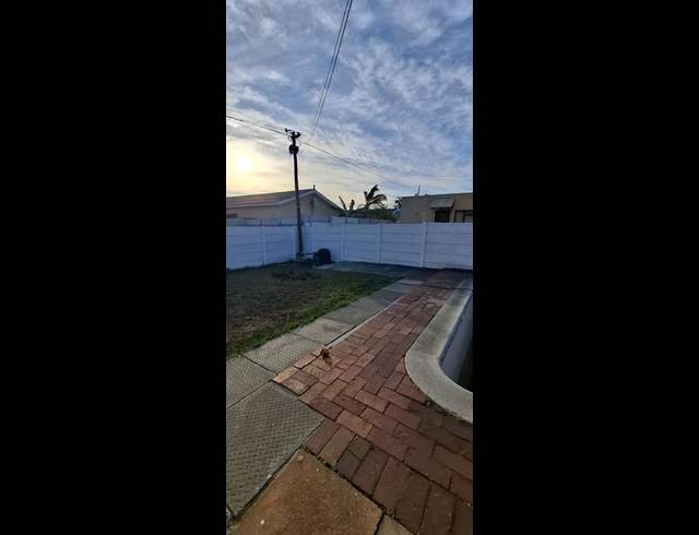 4 BEDROOM HOUSE FOR SALE IN GOODWOOD CENTRAL